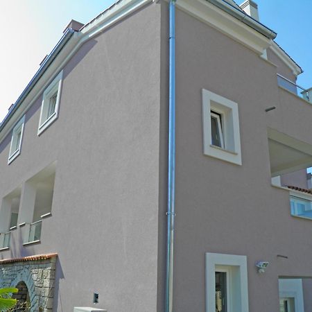 Apartments Link Rovinj Bagian luar foto