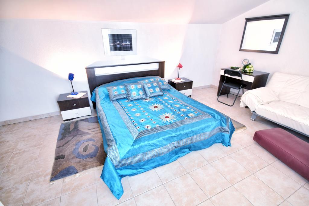 Apartments Link Rovinj Ruang foto