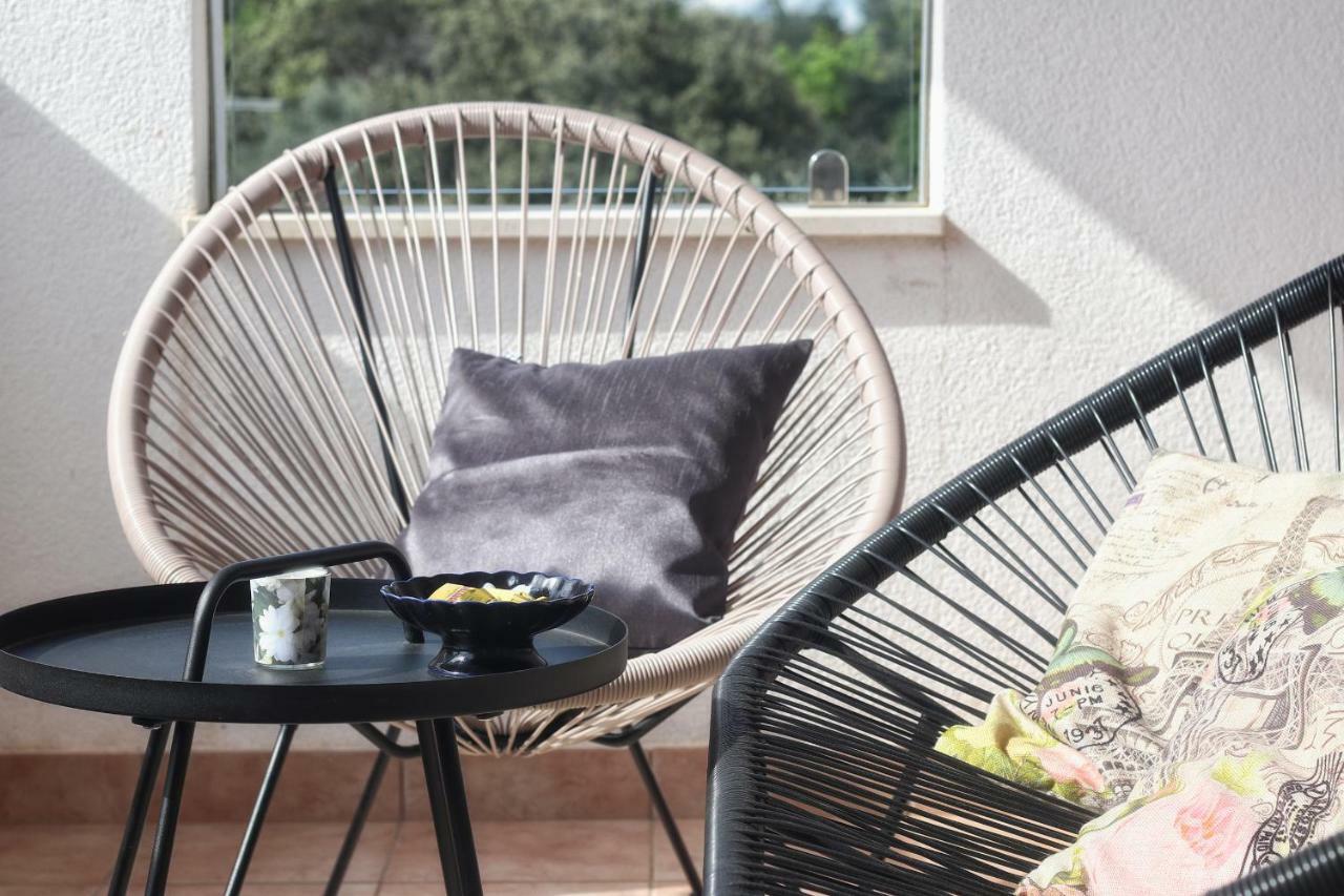Apartments Link Rovinj Bagian luar foto